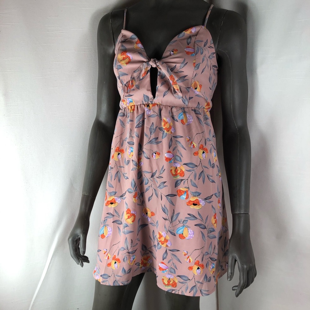Sienna Sky peek-a-boo sweat-heart top dress size M